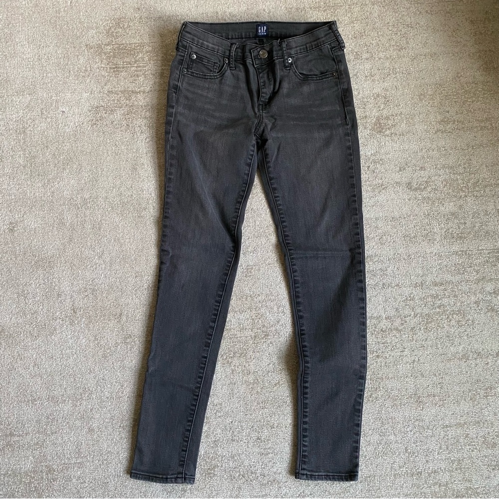 GAP Women's Gray Skinny Jeans, Size 26